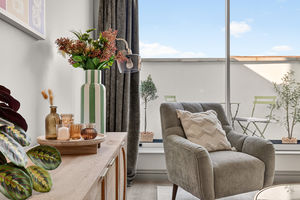 Photo 12- click for photo gallery